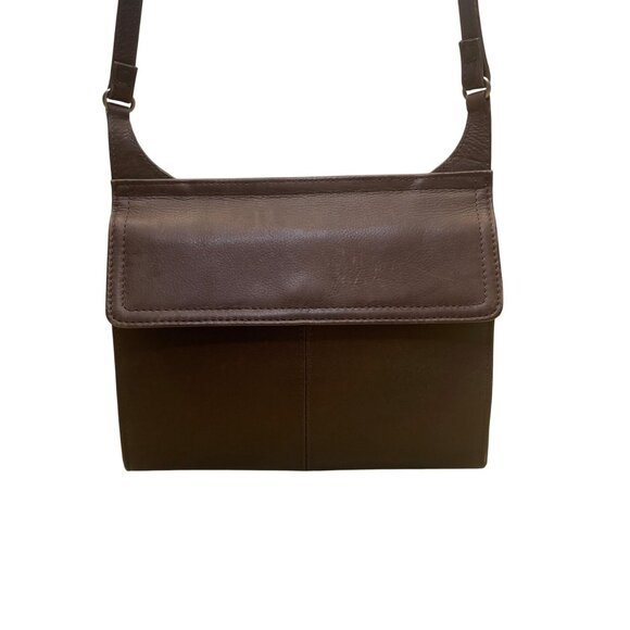 Fossil Women’s Brown Leather Flap Closure Adjustable Strap Crossbody Bag - Picture 4 of 14